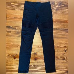 Black Leggings, Line Design, Size XL 14/16